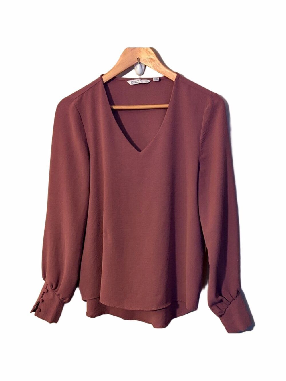 130. Only Bloom sleeve V-Neck Blouse - Deep Dusty rose.